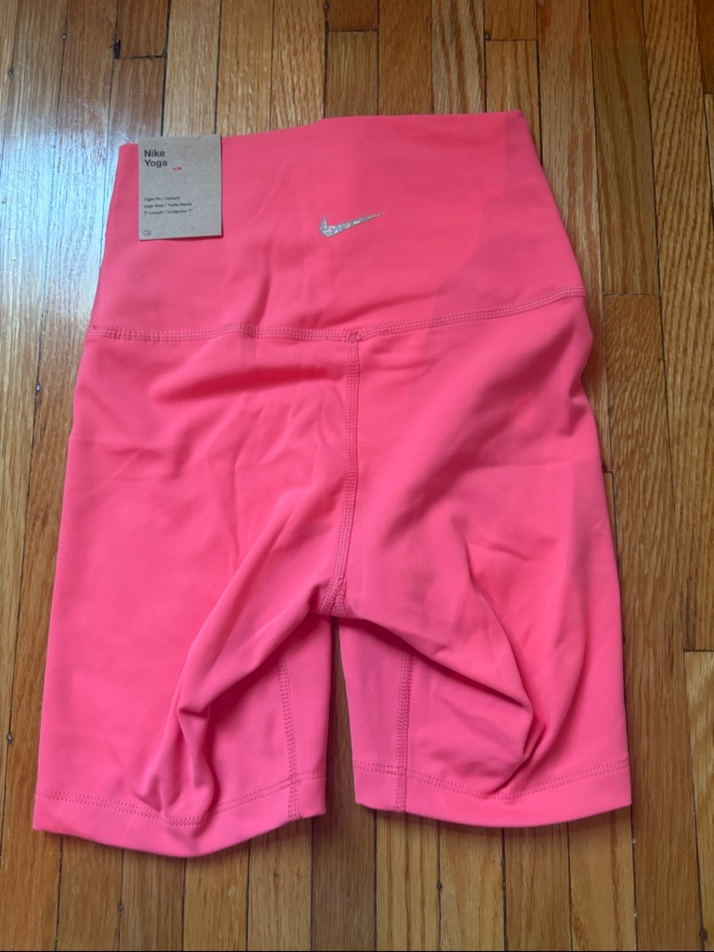 Nike Coral Pink High-Rise Bike Shorts - Picture 2 of 3